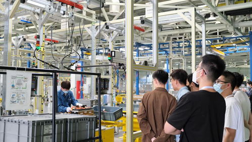 探訪上汽通用 奧特能超級工廠 ,與莘莘學(xué)子見證電池包的生產(chǎn)過程